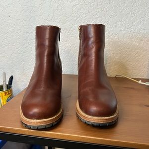 Patina Ankle Bootie, Portland Leather, Size 7, cognac